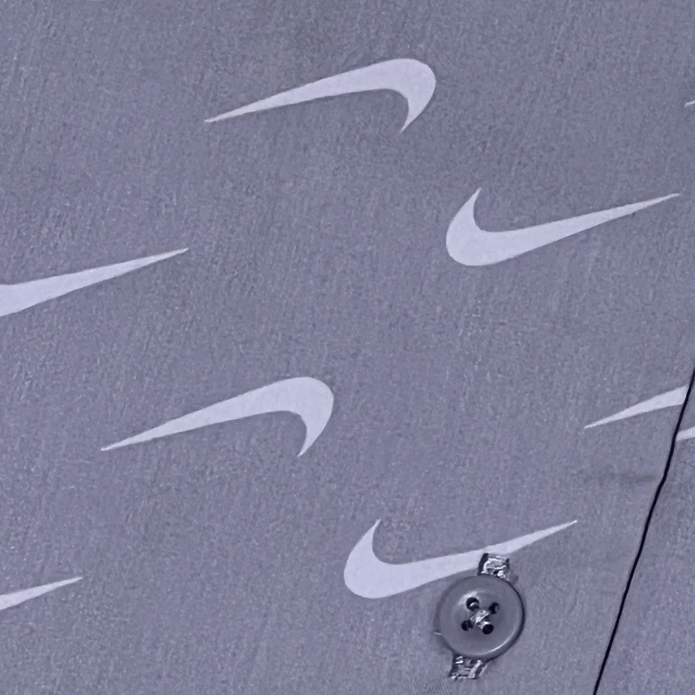 Nike Sportswear Everyday Modern Women’s Woven Short-Sleeve Top in Size:M - NWOT - Picture 7 of 12